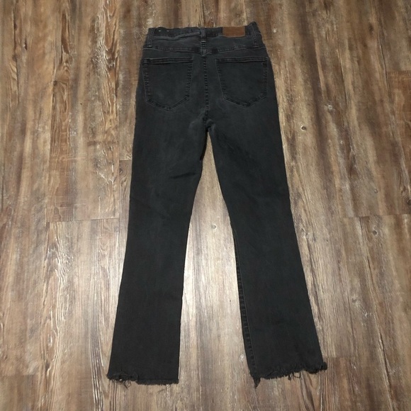 Madewell Cali Demi Boot Jeans Women's 26 in Berkley Black Wash Chewed Hem - Picture 6 of 8